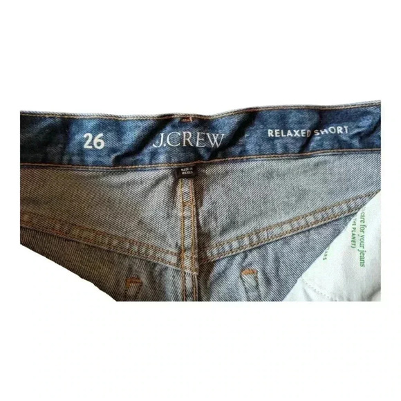 J Crew Relaxed denim short in Baxter Street wash, Item BF378, Size 26 - Picture 7 of 14